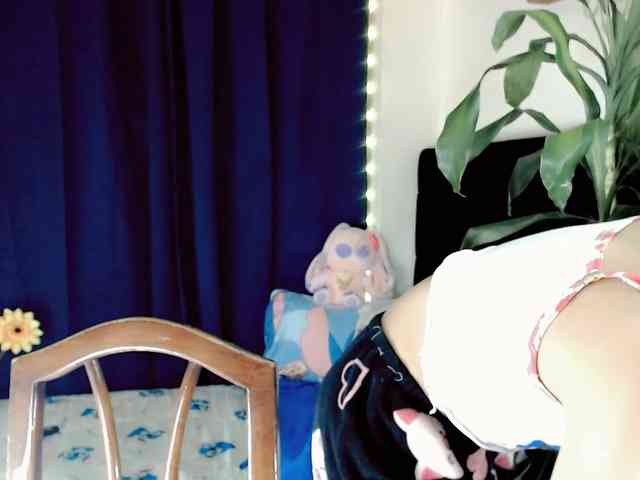 NathaliaLooes Sex Cam Show