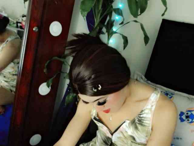 NathaliaLooes Live Webcam on BongaCams