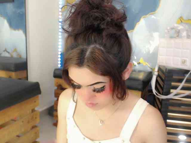 NathaliaLooes