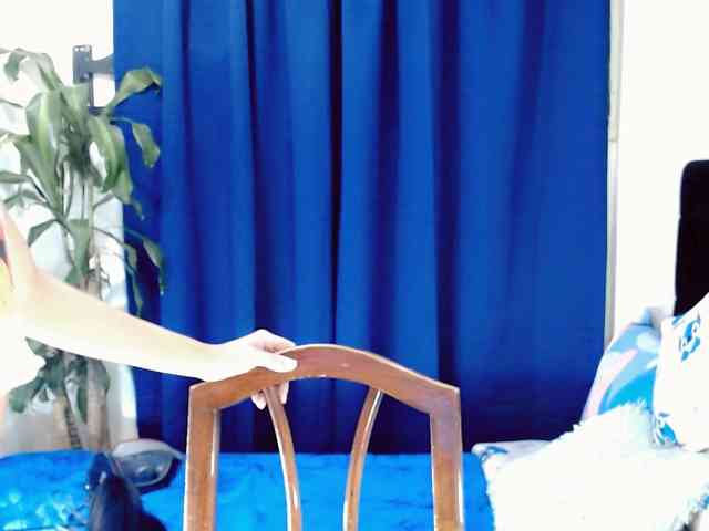 NathaliaLooes Sex Cam Show