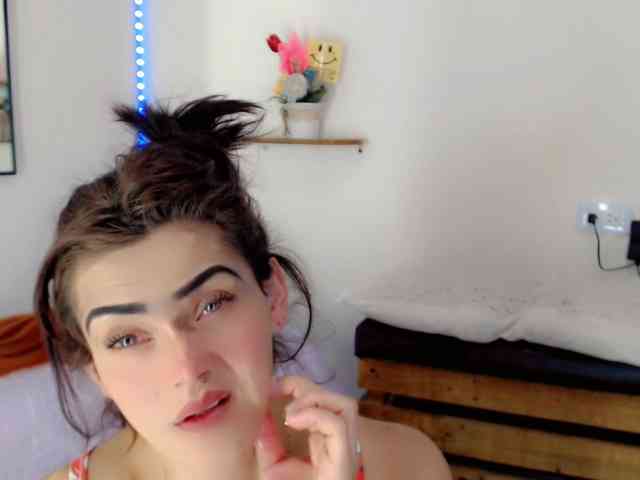 NathaliaLooes