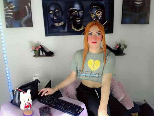 NathaliaLooes Live Webcam on BongaCams
