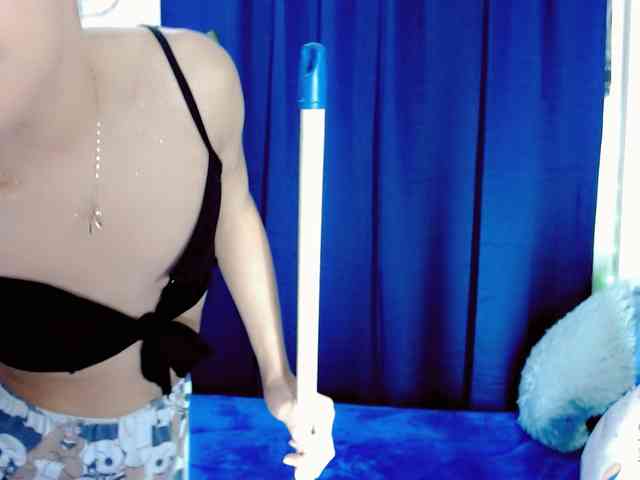 NathaliaLooes Sex Cam Show