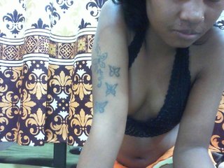 Maylis55's Live Webcam