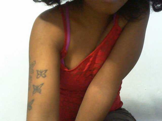 Njara12 live cam on BongaCams