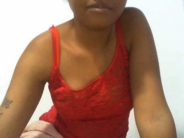 Njara12 live cam on BongaCams