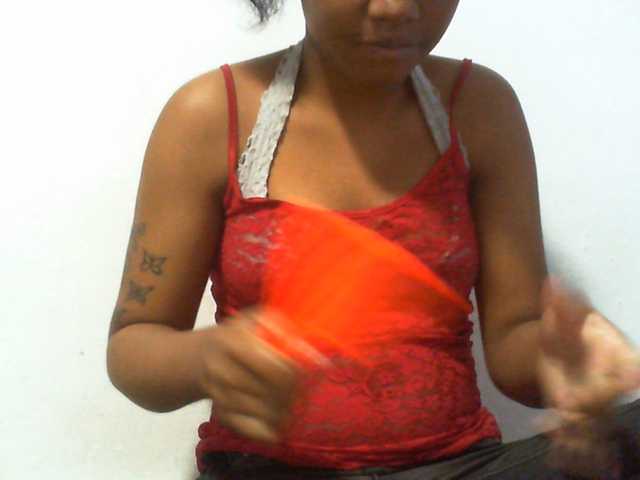 Njara12 live cam on BongaCams