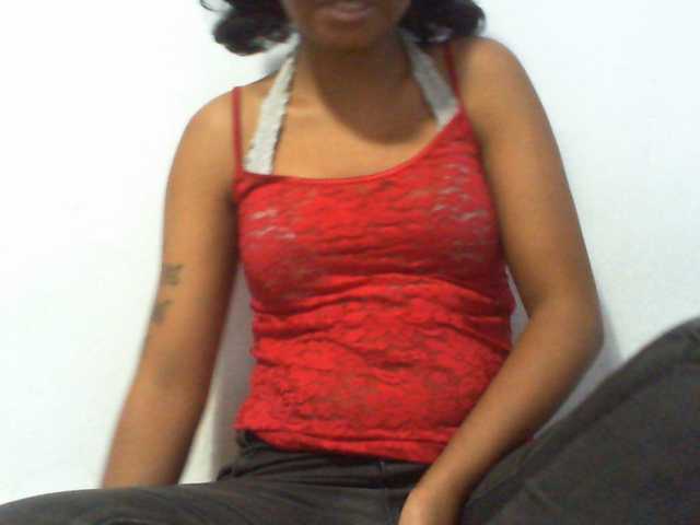 Maylis55 live cam preview