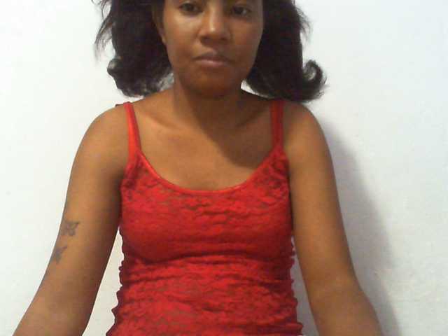 Njara12 live cam on BongaCams