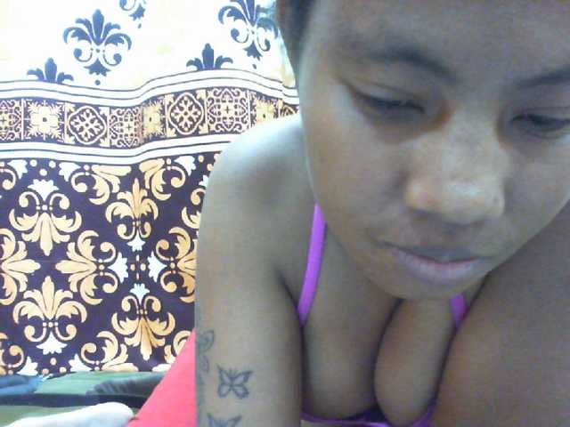 Njara12 live cam on BongaCams