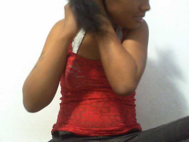 Njara12 live cam on BongaCams