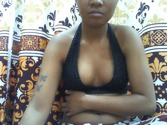 Maylis55 live cam preview