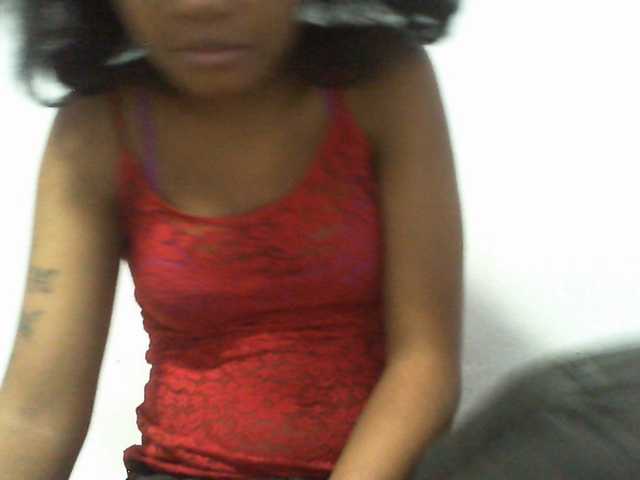 Njara12 live cam on BongaCams