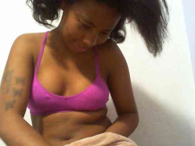 Maylis55 webcam