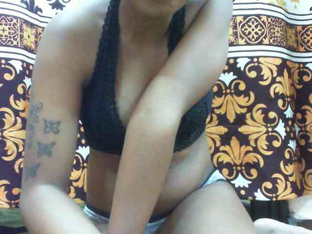 Maylis55 webcam
