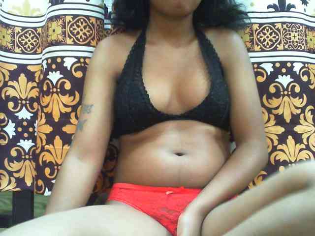 Maylis55 webcam