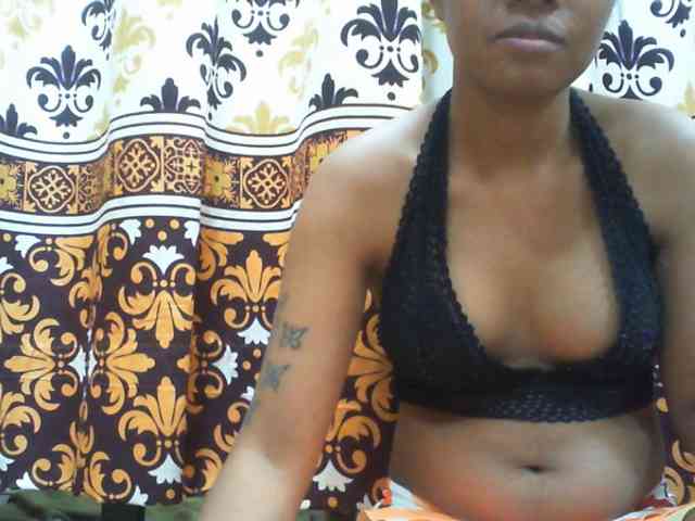 Maylis55 webcam