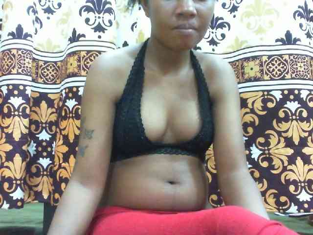 Maylis55 webcam