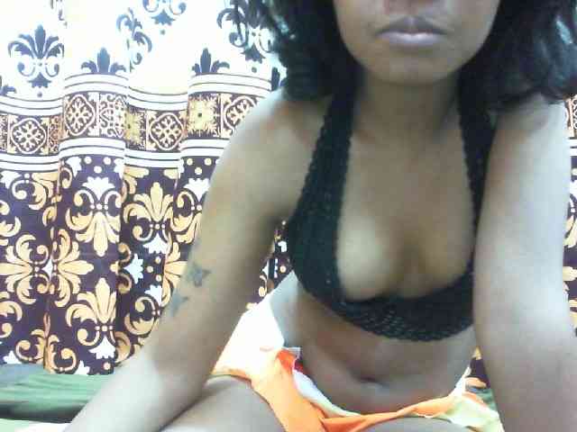 Maylis55 webcam