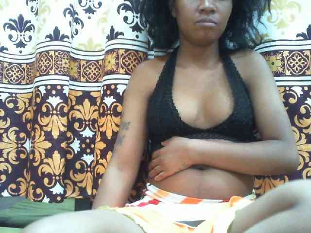 Maylis55 webcam