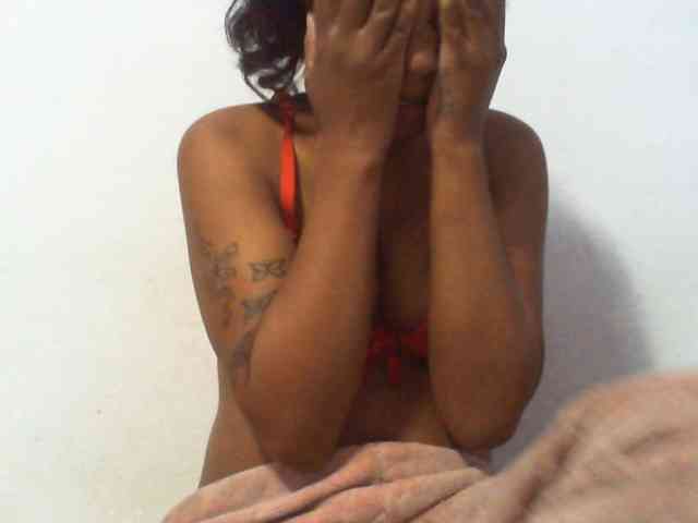 Maylis55 webcam