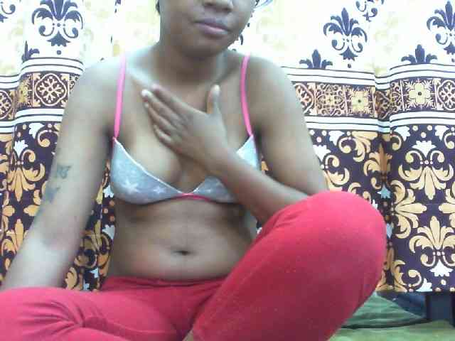 Maylis55 webcam