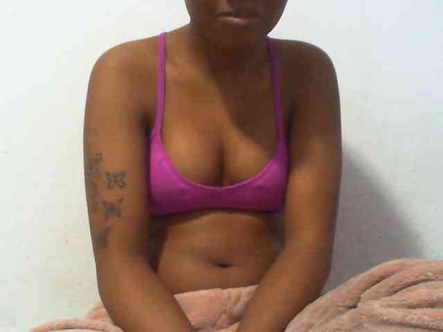 Maylis55 webcam