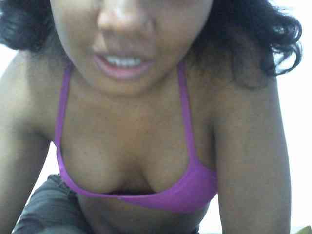 Maylis55 webcam