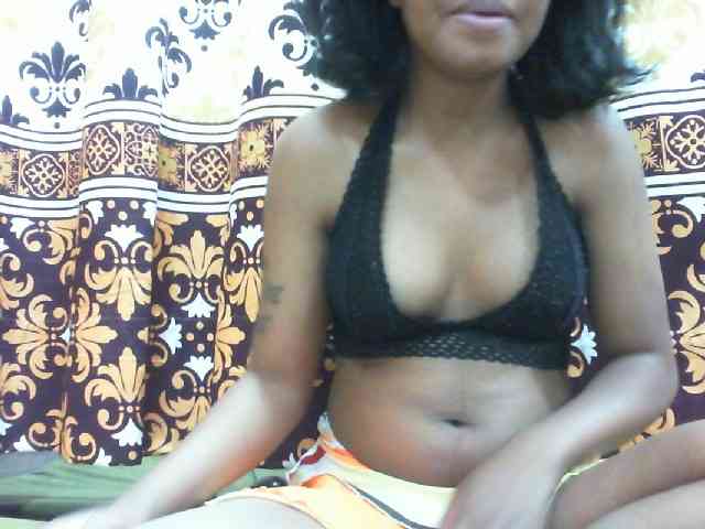 Maylis55 webcam