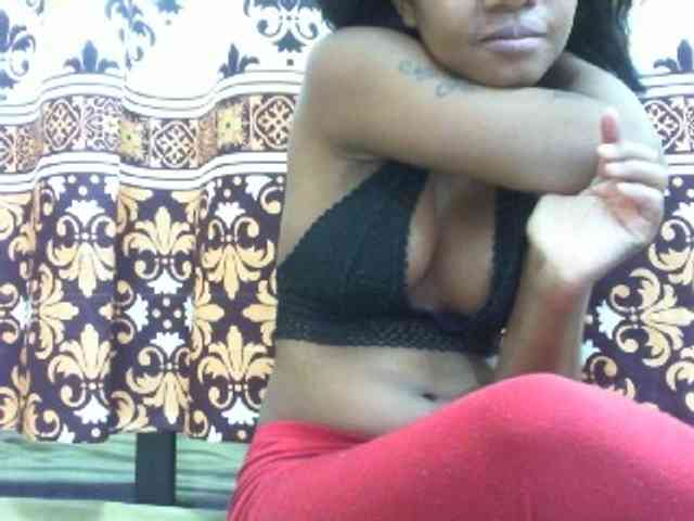 Maylis55 webcam