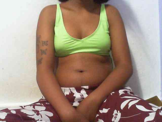 Maylis55 webcam