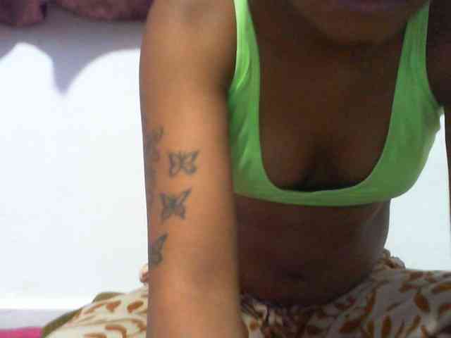 Maylis55 webcam