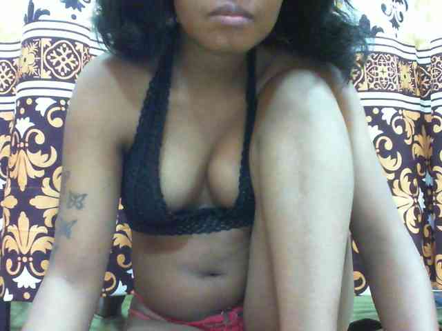 Maylis55 webcam