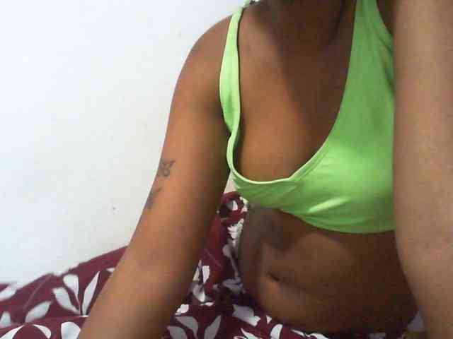 Maylis55 webcam