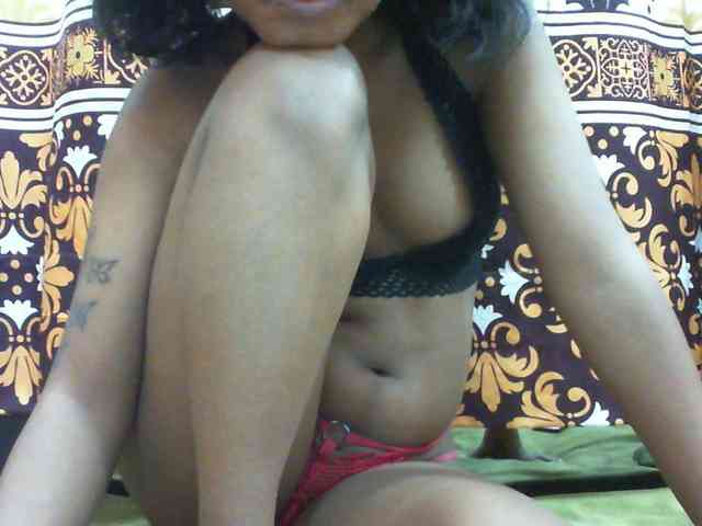 Maylis55 webcam