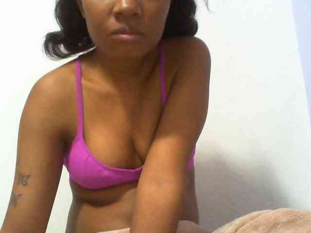 Maylis55 webcam