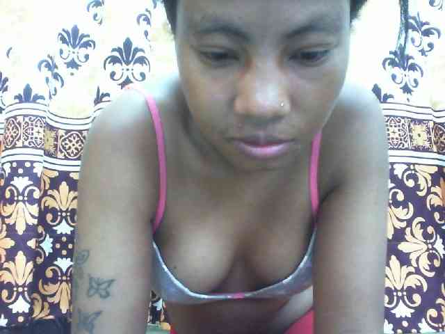 Maylis55 webcam