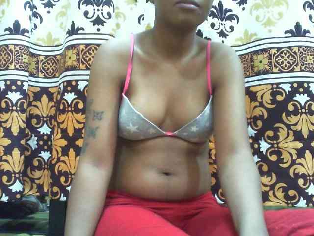 Maylis55 webcam