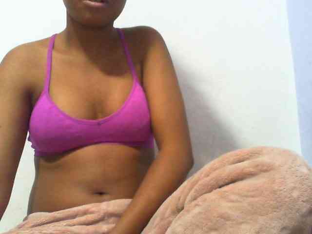 Maylis55 webcam