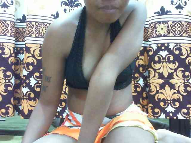Maylis55 webcam