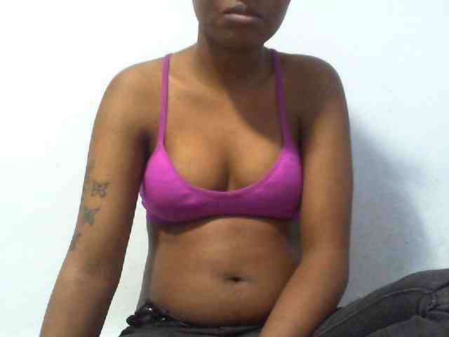 Maylis55 webcam