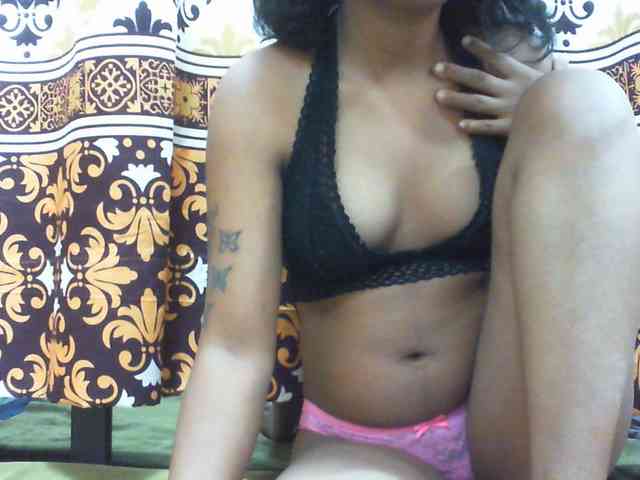 Maylis55 webcam