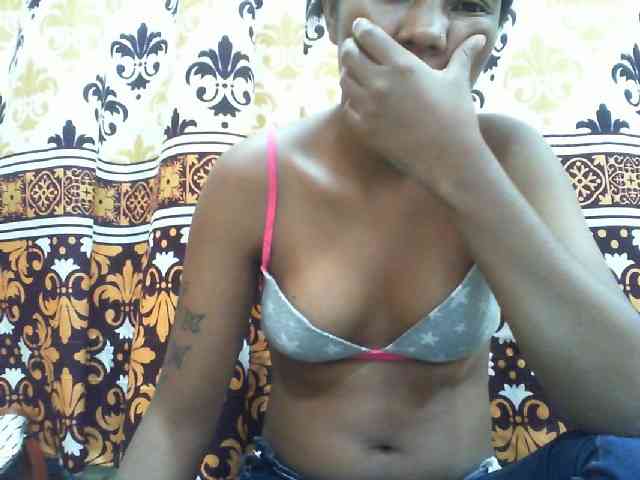 Maylis55 webcam