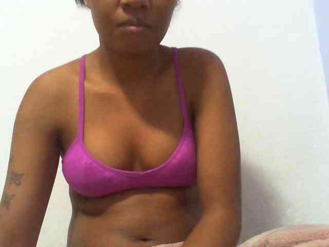 Maylis55 webcam