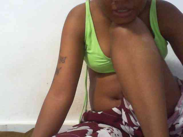 Maylis55 webcam