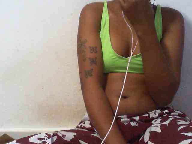 Maylis55 webcam