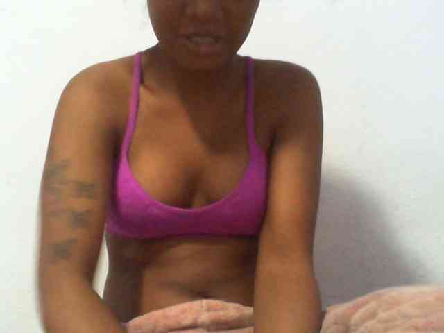 Maylis55 webcam