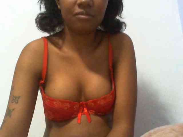 Maylis55 webcam