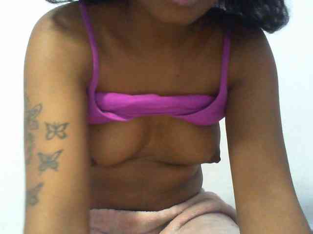 Maylis55 webcam