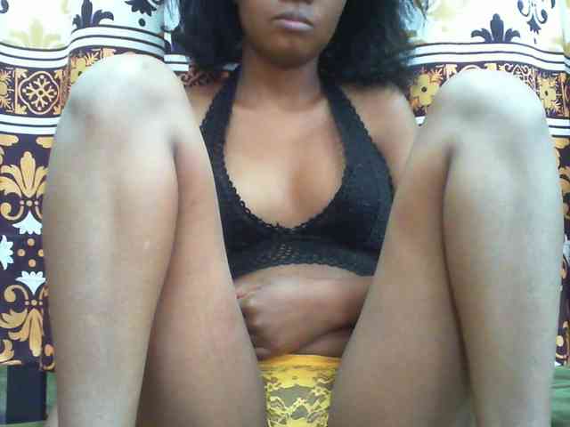 Maylis55 webcam